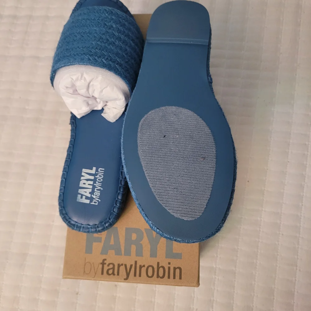 Farylrobin Blue Woven Slide Sandals - Picture 3 of 8